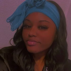 Meet your Posher, Lee